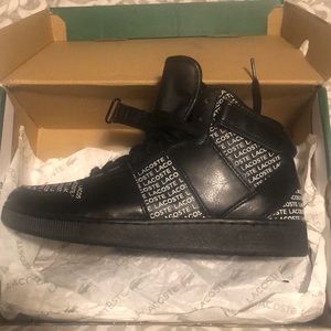 LACOSTE
Fashion High Top Sneakers